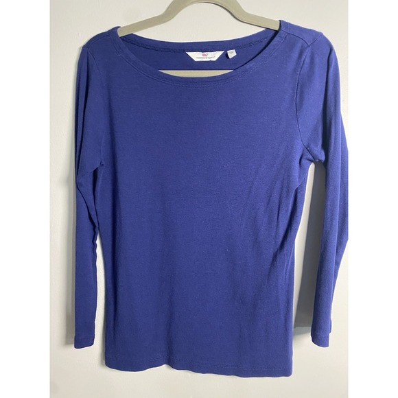 Vineyard Vines Tops - Vineyard Vines Women's Medium Staple Classic Comfort Blue Shirt Boatneck. EUC